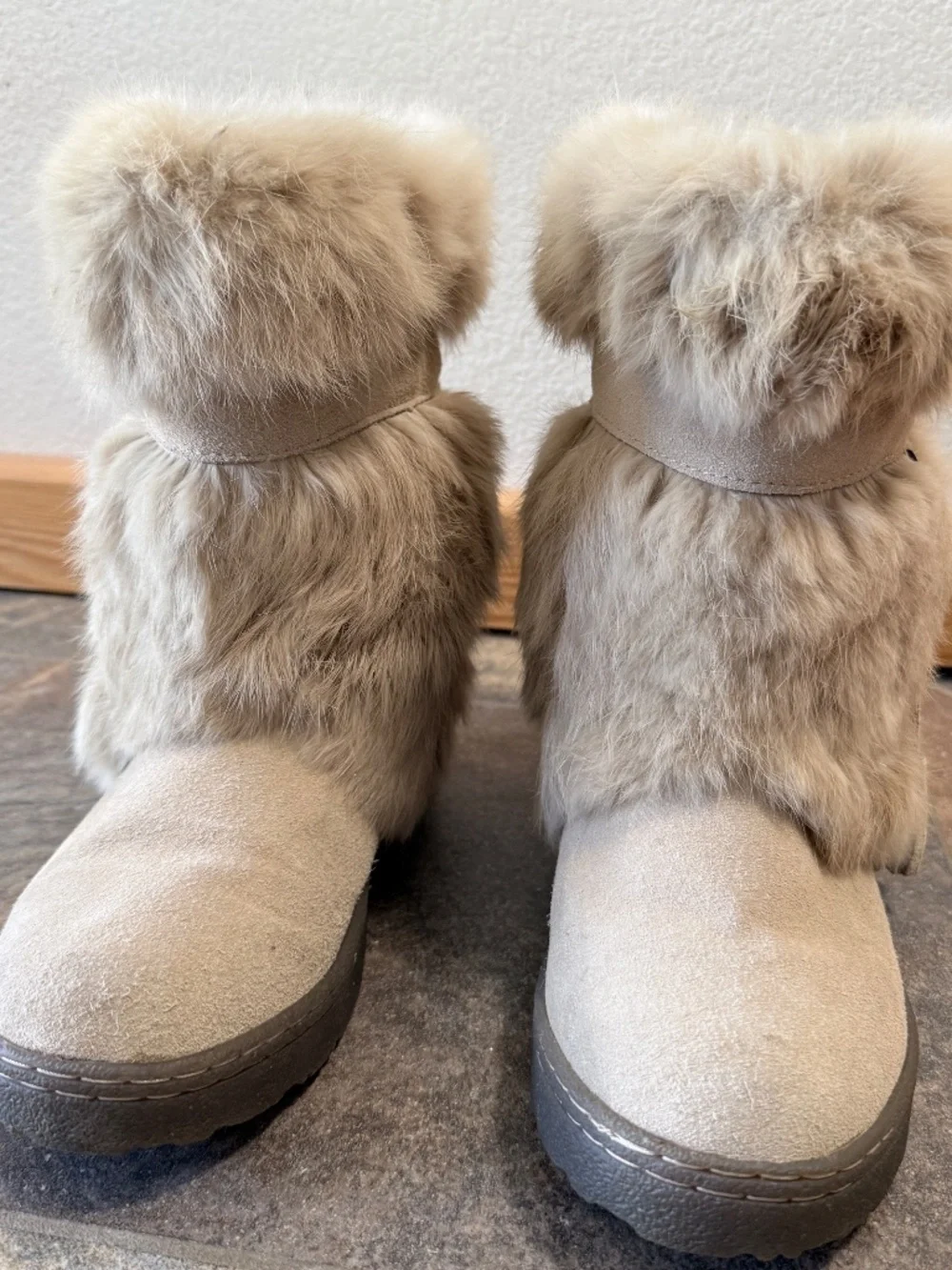 Bearpaw Sonjo II Boots Suede Real Rabbit Fur Sheepskin Wool Lined Women 8 - Picture 3 of 8
